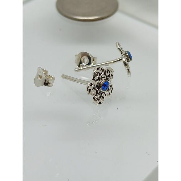 Vintage Estate Jewelry NOS .925 Sterling Silver Light Blue Crystal New Earrings - Picture 5 of 9